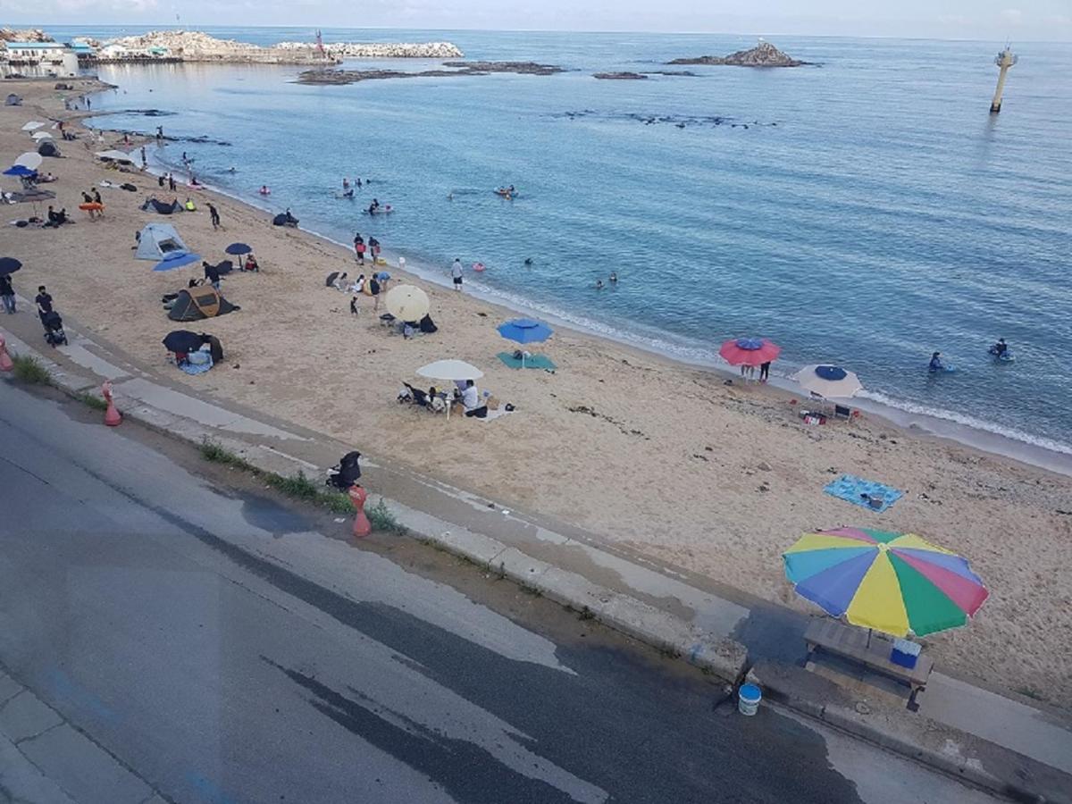 Seaside Minbak Villa Goseong  Bagian luar foto