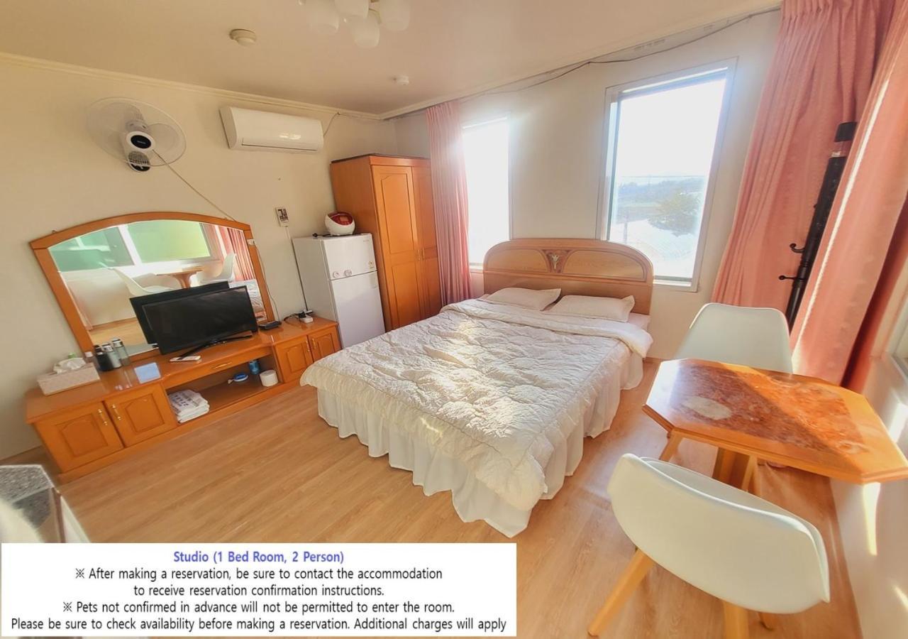 Seaside Minbak Villa Goseong  Bagian luar foto
