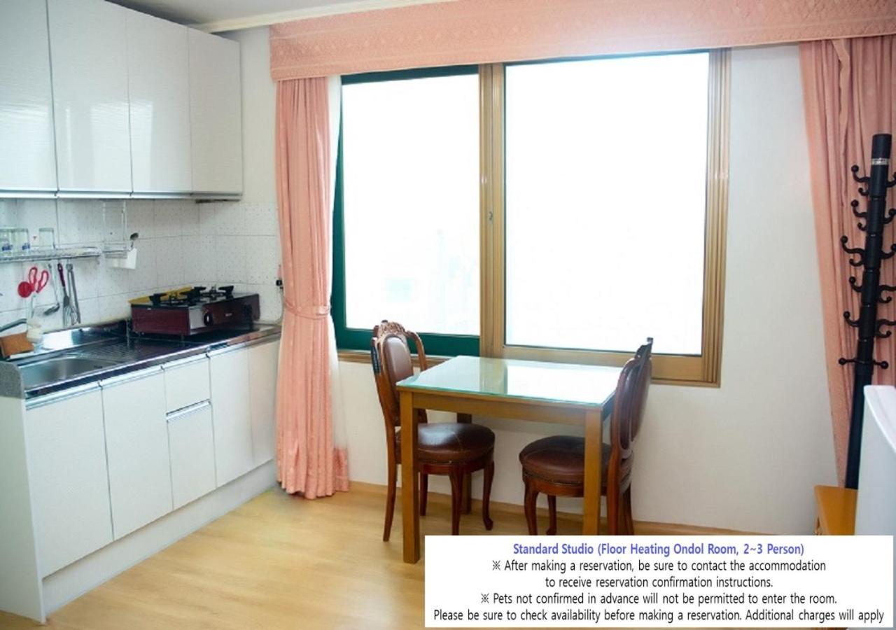 Seaside Minbak Villa Goseong  Bagian luar foto