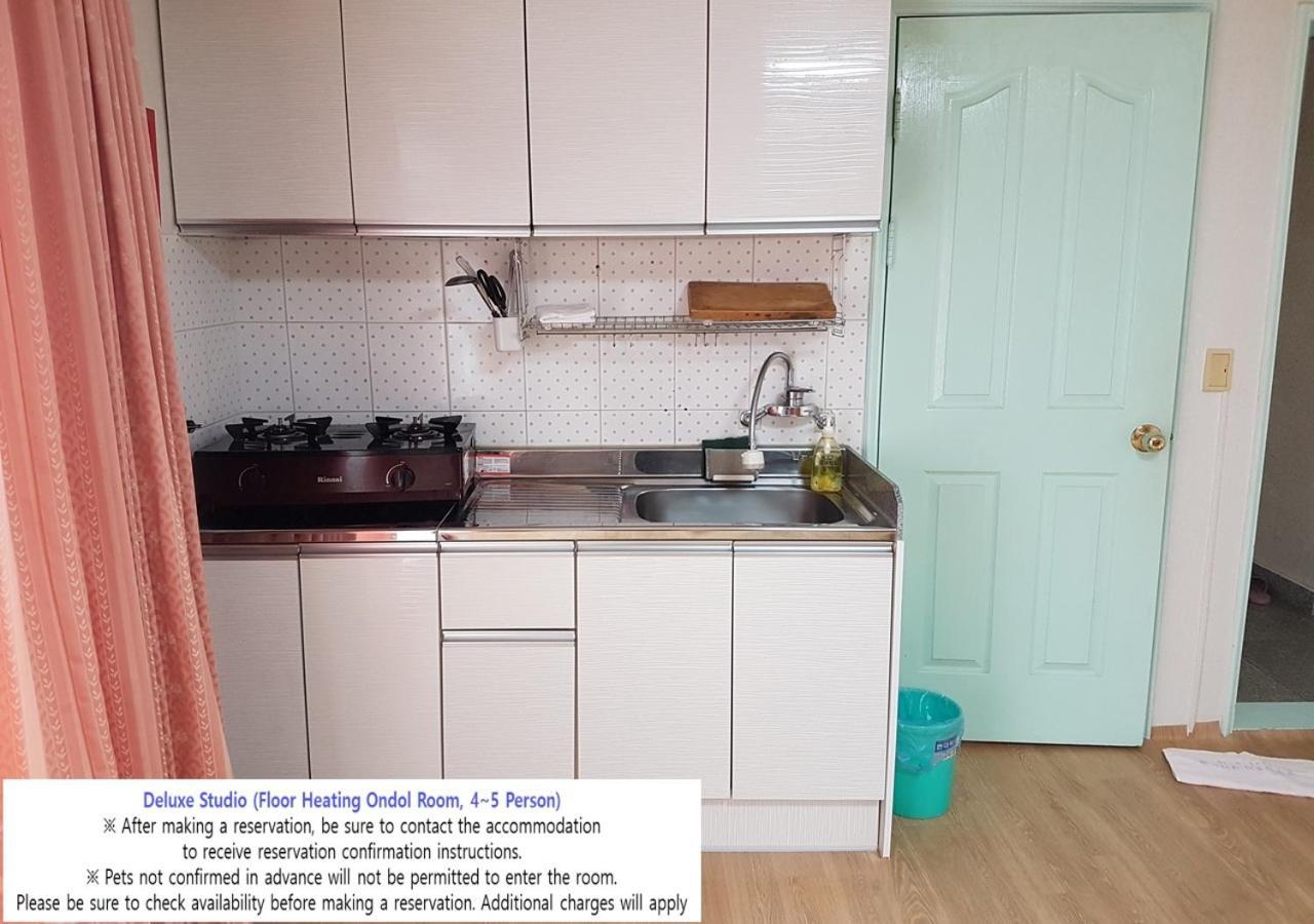 Seaside Minbak Villa Goseong  Bagian luar foto