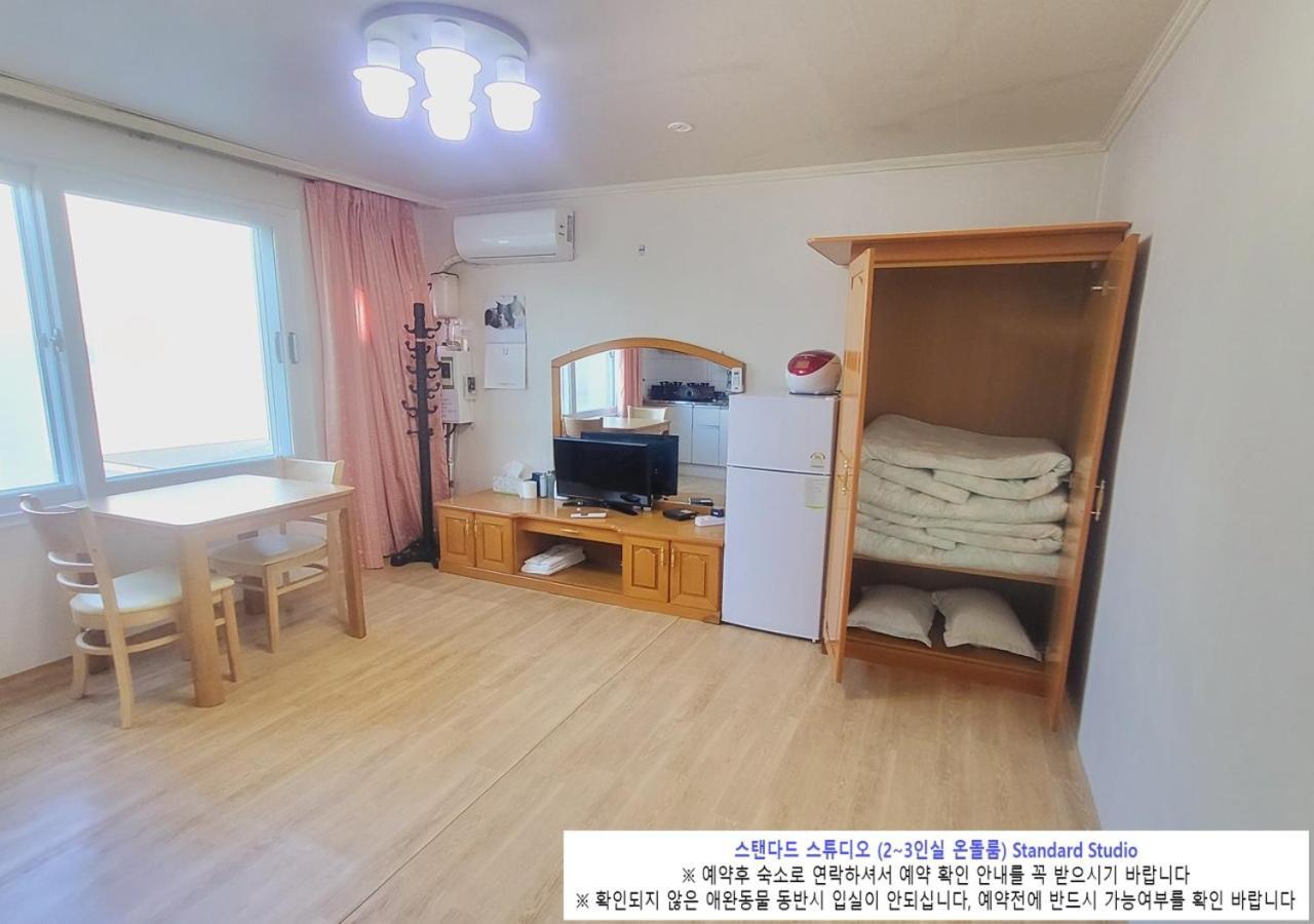 Seaside Minbak Villa Goseong  Bagian luar foto