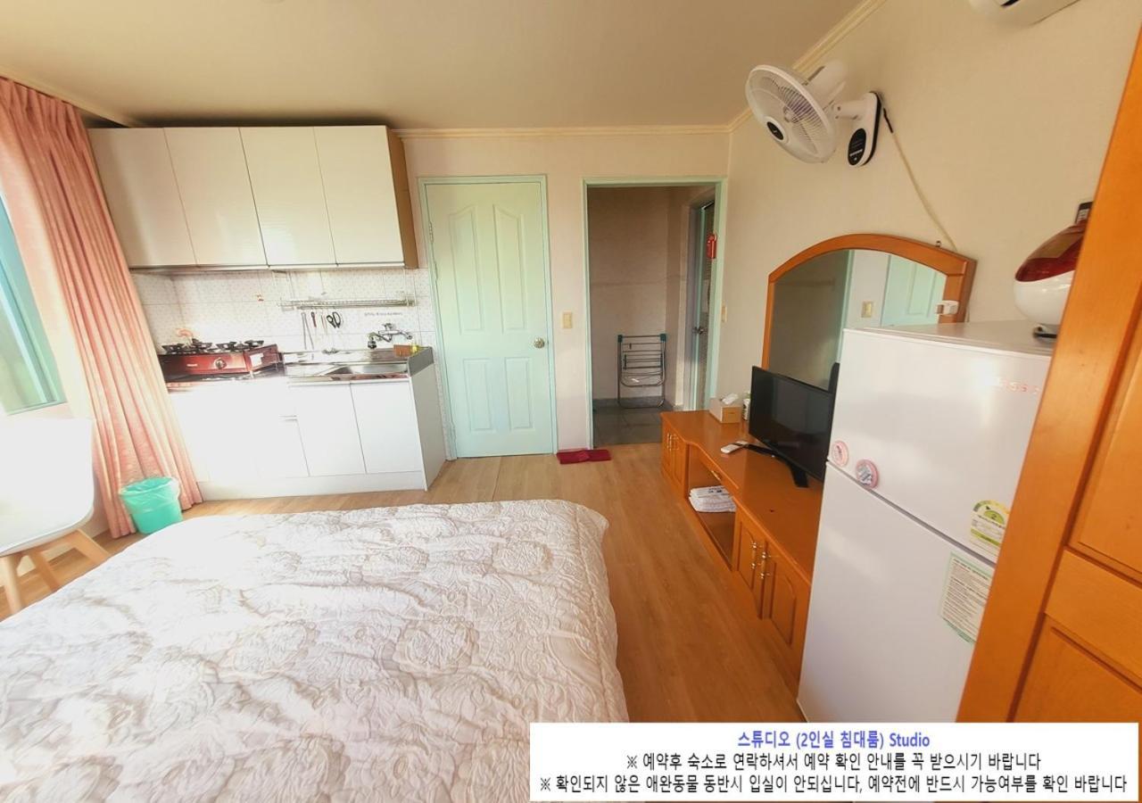 Seaside Minbak Villa Goseong  Bagian luar foto